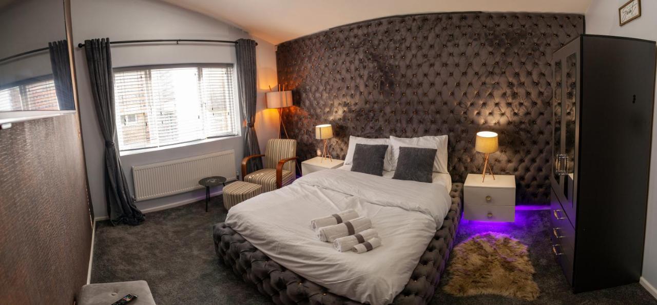 Luxury Comfort 1 Bedroom Suite เบอร์มิงแฮม ภายนอก รูปภาพ