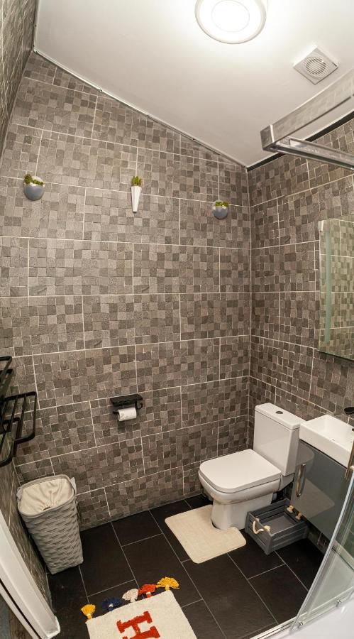 Luxury Comfort 1 Bedroom Suite เบอร์มิงแฮม ภายนอก รูปภาพ